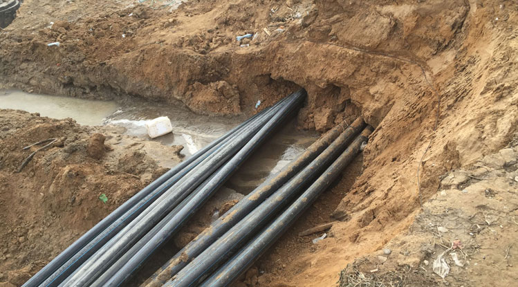 Прокладка труб газоснабжения, кабелей